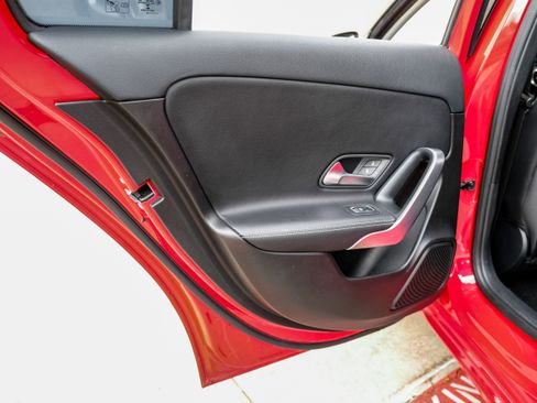 Used 2019 Mercedes-Benz A 220 image 42