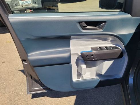New 2026 Ford Maverick XLT FWD image 8