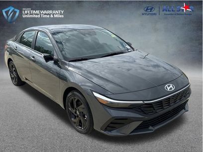 New 2026 Hyundai Elantra SEL