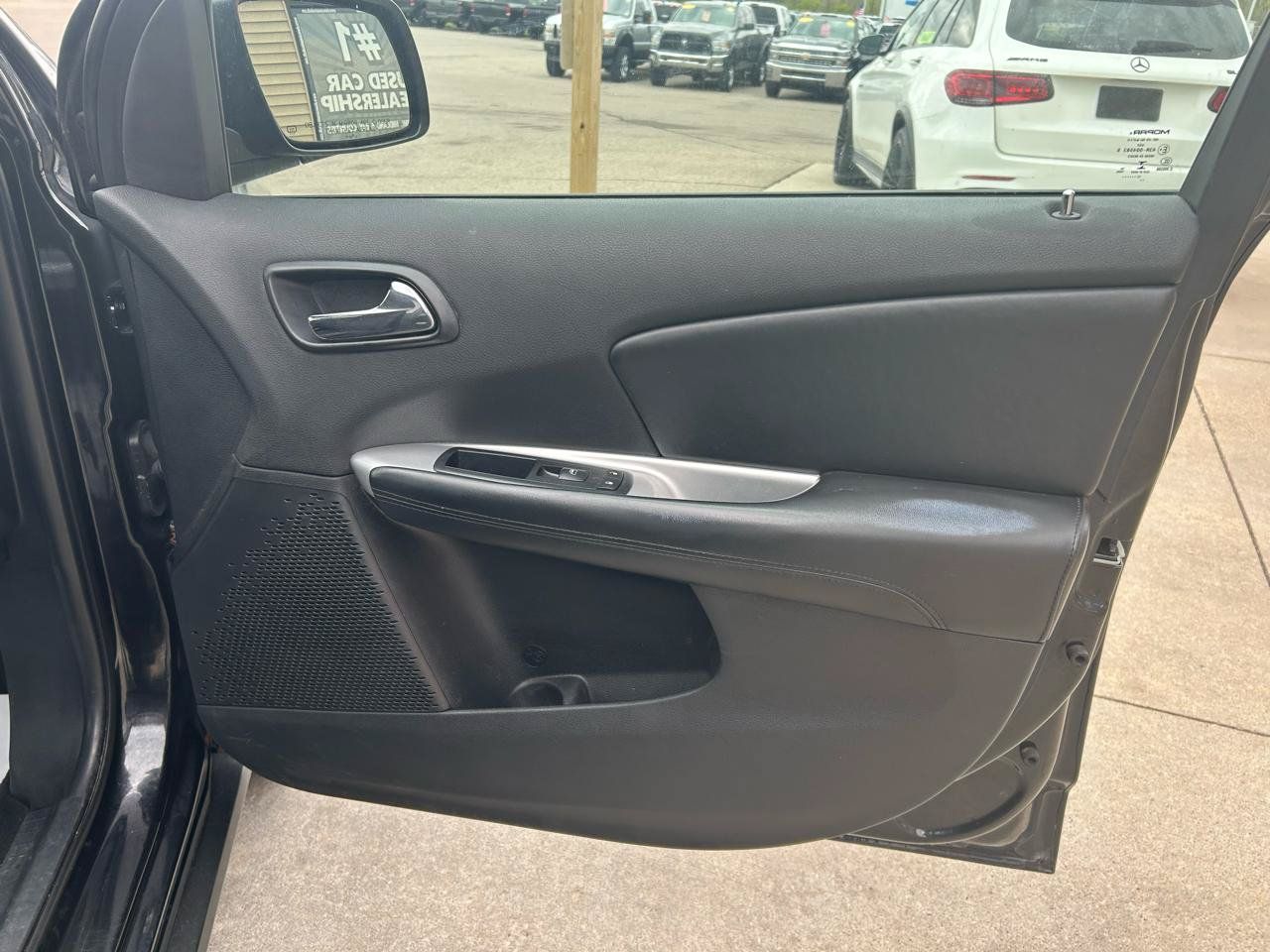 Used 2013 Dodge Journey SXT w/ Flexible Seating Group FWD image 17