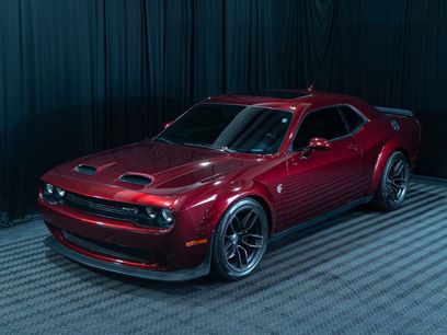 Used 2019 Dodge Challenger SRT Hellcat w/ Widebody Package