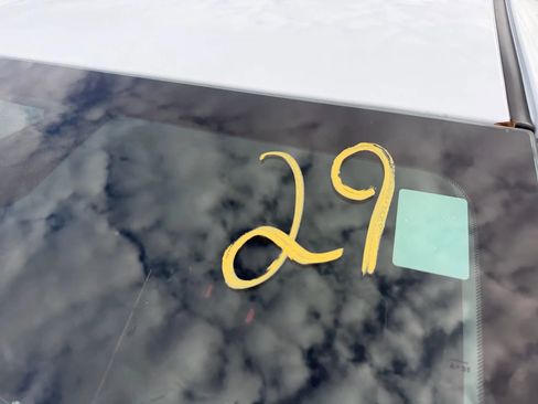 Used 2024 Nissan Versa S w/ Trunk Package image 30