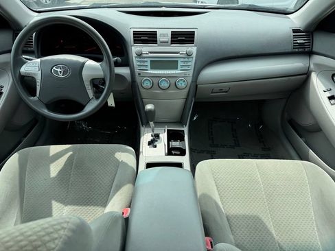 Used 2008 Toyota Camry LE FWD image 12