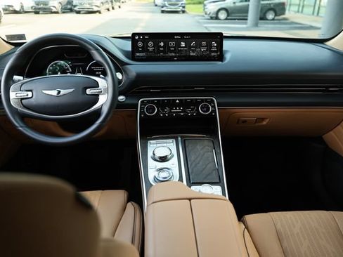 Used 2023 Genesis GV80 2.5T w/ Prestige Package AWD/4WD image 28