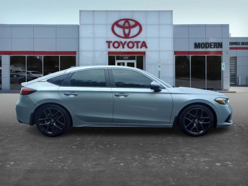 Used 2024 Honda Civic Sport Touring image 7