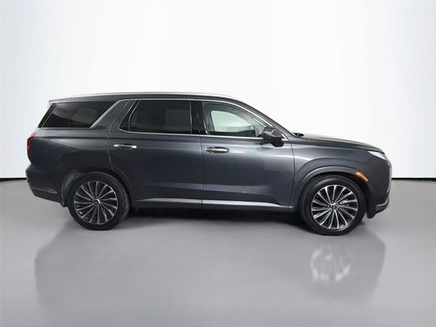 Used 2023 Hyundai Palisade Calligraphy AWD/4WD image 4
