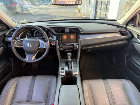 Used 2018 Honda Civic EX-L image 5