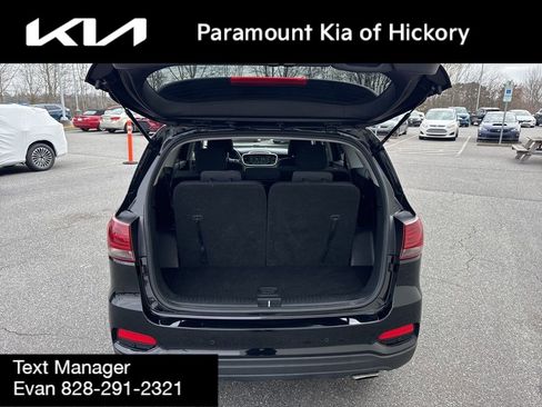 Used 2020 Kia Sorento S image 10