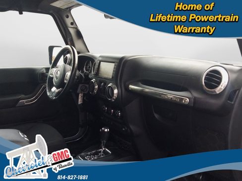 Used 2017 Jeep Wrangler Unlimited Sport image 24