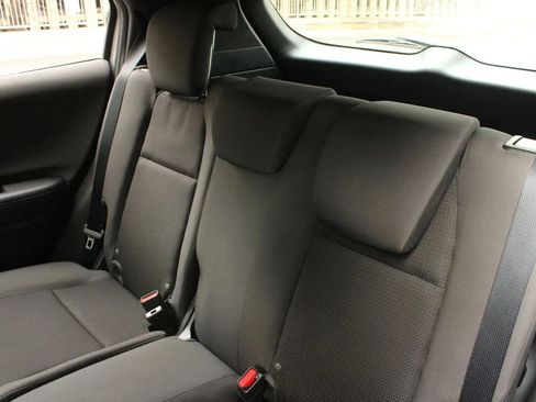 Used 2019 Honda HR-V Sport image 18