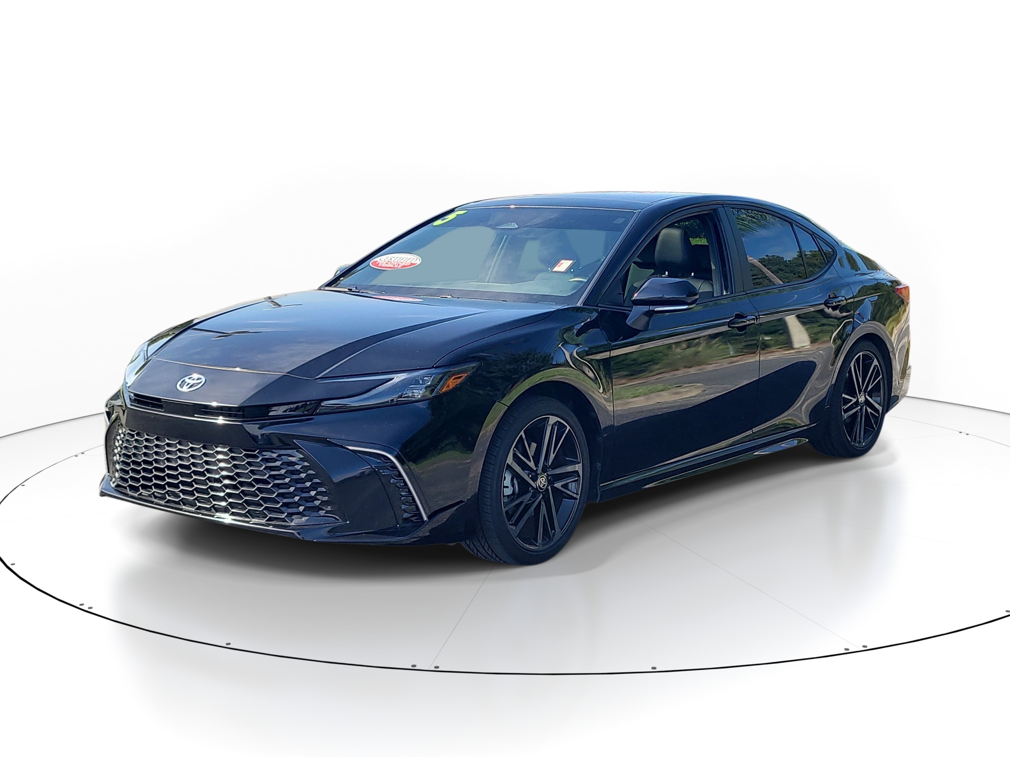 Certified 2025 Toyota Camry XSE FWD image 3
