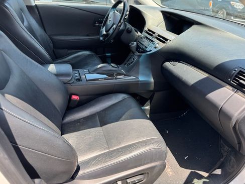 Used 2013 Lexus RX 350 FWD w/ Navigation Pkg image 3