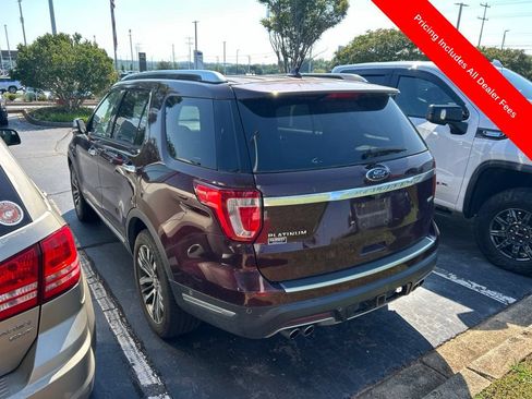 Used 2018 Ford Explorer Platinum AWD/4WD image 7