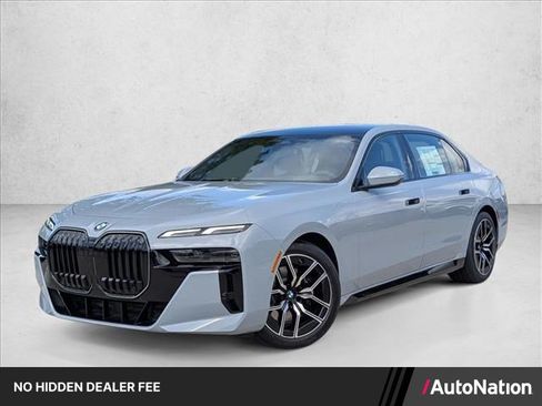 New 2026 BMW 740i w/ Premium Package RWD image 1
