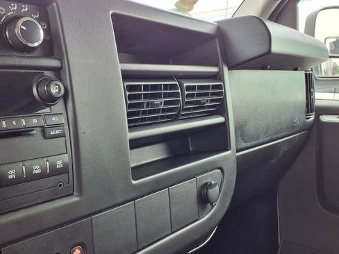 Used 2012 Chevrolet Express 3500 LT w/ LT Preferred Equipment Group RWD image 8