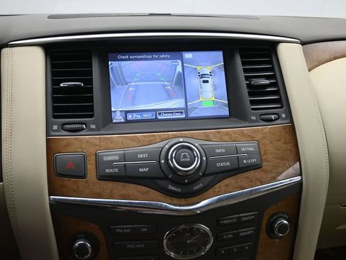 Used 2014 INFINITI QX80 4WD w/ Theater Package image 12
