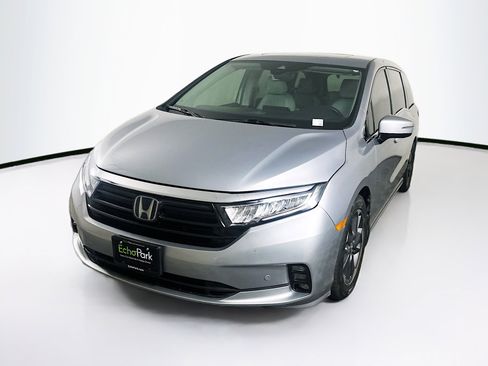 Used 2021 Honda Odyssey Elite image 3