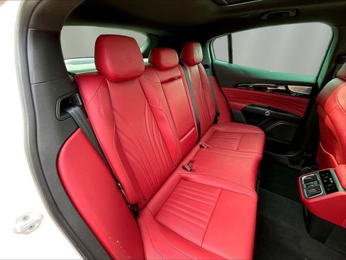 Used 2023 Maserati Grecale Modena AWD/4WD image 25