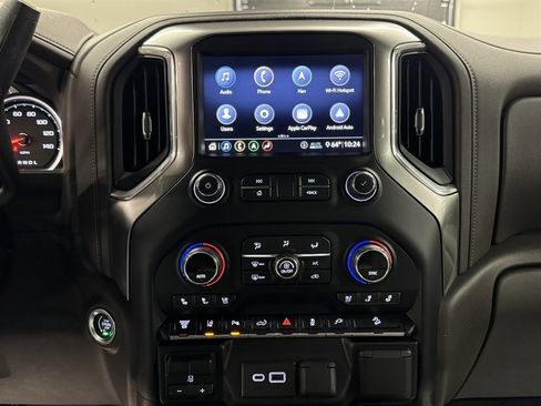 Used 2020 Chevrolet Silverado 2500 LTZ w/ LTZ Premium Package AWD/4WD image 36