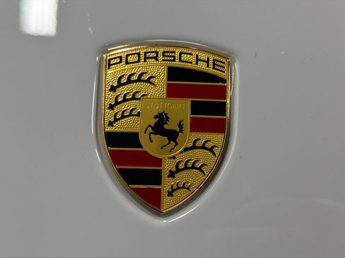 Used 2026 Porsche Macan S AWD/4WD image 12