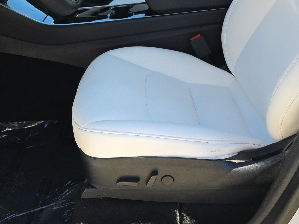 Used 2020 Tesla Model Y Long Range AWD/4WD image 20