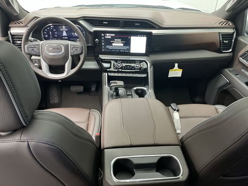 Used 2026 GMC Sierra 1500 Denali w/ Denali Reserve Package image 4