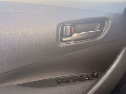 Used 2023 Toyota Corolla LE image 26