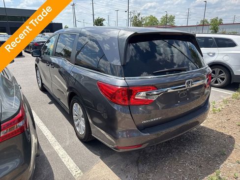 Used 2018 Honda Odyssey LX image 4