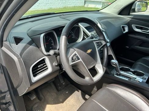Used 2011 Chevrolet Equinox LT w/ Chrome Appearance Package FWD image 19