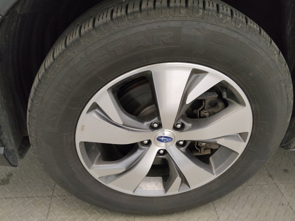 Used 2021 Subaru Ascent Premium w/ Convenience Package AWD/4WD image 31