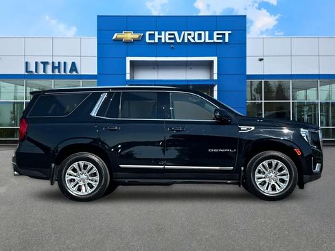 Used 2024 GMC Yukon Denali w/ Max Trailering Package AWD/4WD image 8