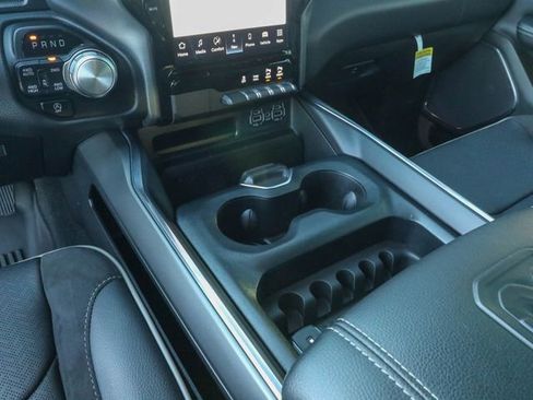 Used 2024 RAM 1500 Laramie image 21