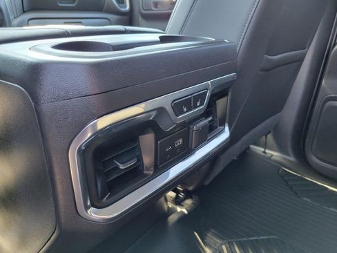 Used 2021 Chevrolet Silverado 1500 LTZ image 24