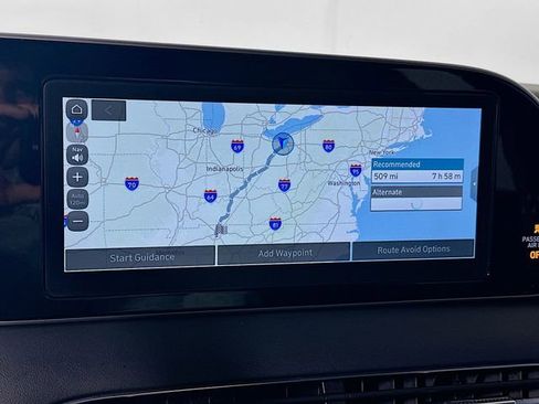 Used 2021 Hyundai Palisade Calligraphy image 14