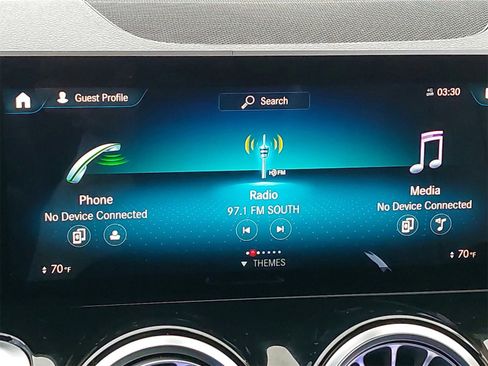 Used 2020 Mercedes-Benz GLB 250 4MATIC image 24