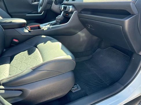 Used 2023 Toyota RAV4 Adventure image 28