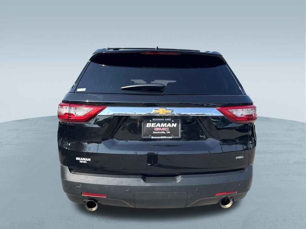 Used 2019 Chevrolet Traverse LT w/ LT Premium Package AWD/4WD image 7