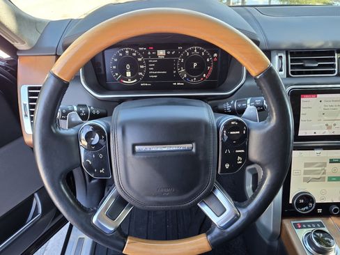 Used 2020 Land Rover Range Rover Autobiography AWD/4WD image 18
