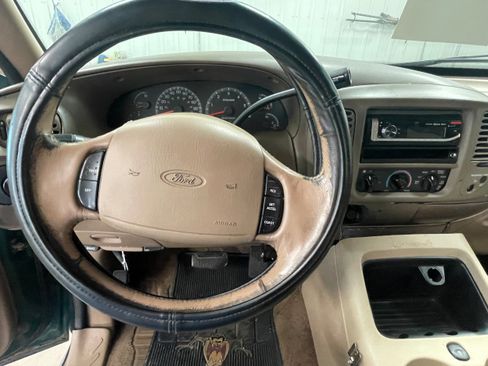 Used 1999 Ford F150 XLT image 14