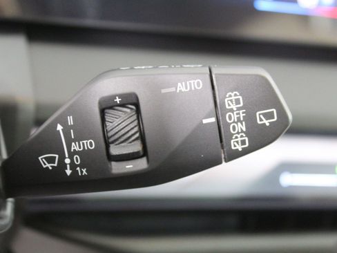 Used 2026 BMW X3 xDrive30 w/ Premium Package image 34