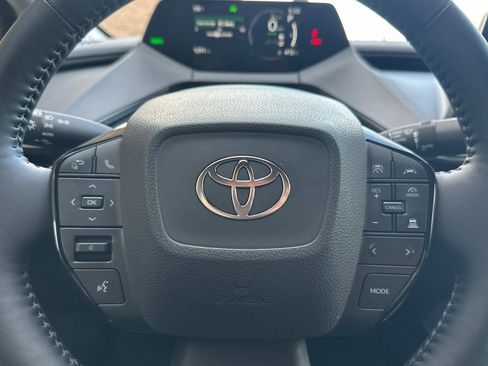Used 2026 Toyota Prius XLE image 27