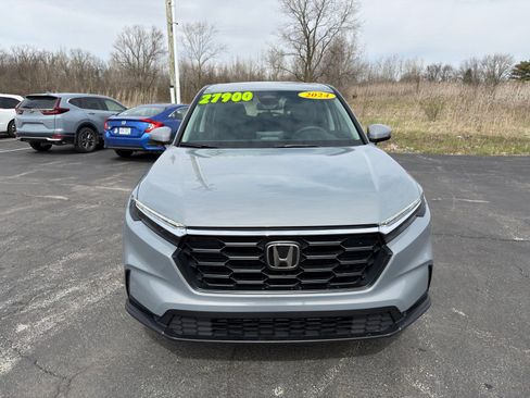 Used 2024 Honda CR-V LX image 9
