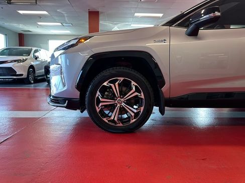 Used 2024 Toyota RAV4 XSE w/ Weather Package AWD/4WD image 27