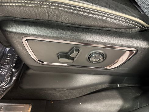 Used 2022 RAM 1500 Limited AWD/4WD image 15