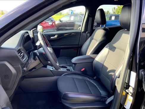 Used 2023 Ford Escape ST-Line Select w/ Tech Pack #2 AWD/4WD image 8