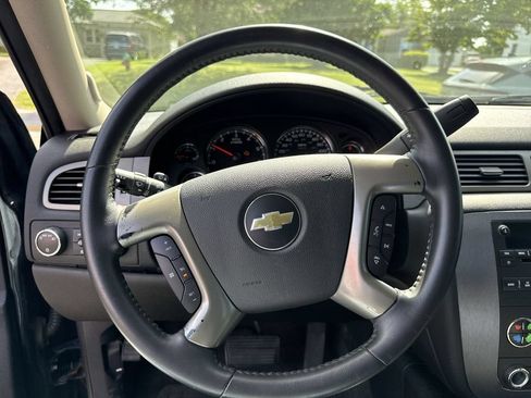 Used 2011 Chevrolet Tahoe LT AWD/4WD image 16