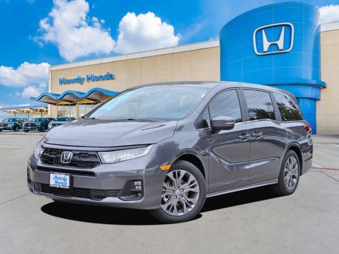 New 2026 Honda Odyssey Touring image 1
