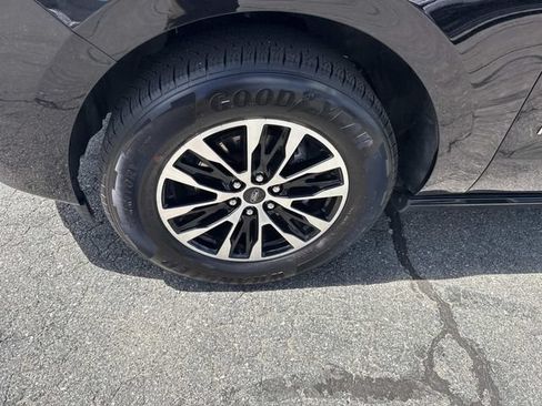 Certified 2025 Ford Expedition Max Platinum AWD/4WD image 12