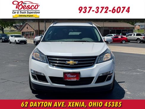 Used 2016 Chevrolet Traverse LT AWD/4WD image 2