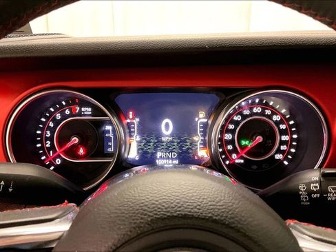 Used 2018 Jeep Wrangler Unlimited Rubicon AWD/4WD image 13